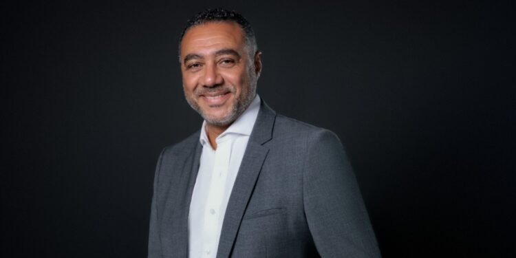 ڤوداكوم العالمية تعلن عن تعيين أيمن عصام رئيسًا تنفيذيًا للشؤون الخارجية للمجموعة