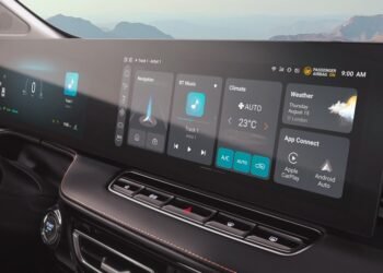 Mansour MG Unveils the All-New MG HS Hybrid 2026