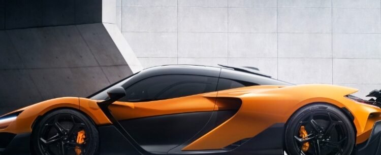 ماكلارين تكشف عن طرازَيها W1 و750S لومان لأول مرة في الأمريكيتين خلال فعالية Exotics on Broadway على هامش مهرجان مونتيري للسيارات