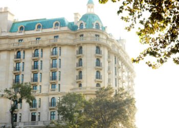 فندق فورسيزونز باكو بالتعاون مع ماكالان يقدّم تجربةً غامرة وحصرية خاصة بفعاليات السباق  من 18 إلى 21 سبتمبر