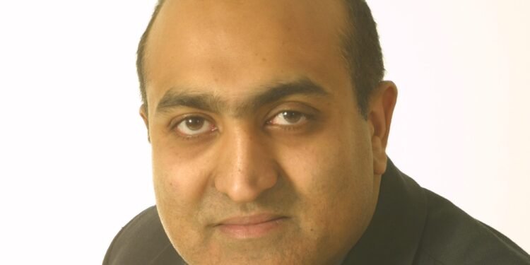 Gartner Says Worldwide GenAI Smartphone End-User Spending to Total $298 Billion by the End of 2025