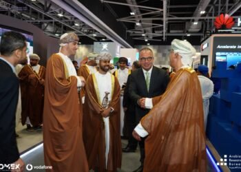 ختام ناجح للدورة الرابعة والثلاثين من معرض ومؤتمر “كومكس عُمان 2025”: أكثر من 150 صفقة و430 جهة مشاركة