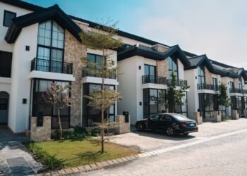 ضخ إستثمارات بـ 4 مليارات جنيه من شركة “ذا مارك” لتنفيذ الأعمال الإنشائية وتسليم أكثر من 1500 وحدة سكنية خلال 2025-2026