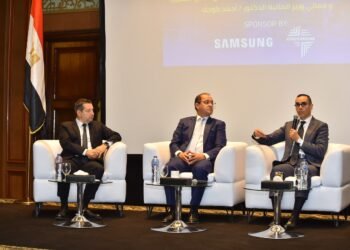 كجوك والخطيب.. فى حوار مفتوح مع المصدرين:  القطاع الخاص المصرى مرن وإيجابي وقادر على التطور والنمو والمنافسة محليًا ودوليًا