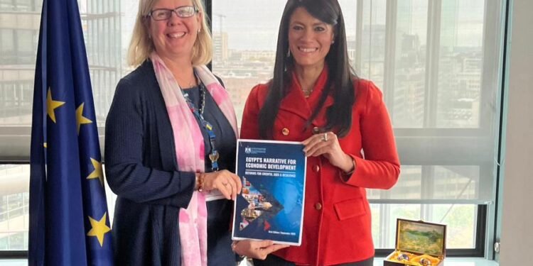 وزيرة التخطيط تستهل مشاركتها في منتدى «البوابة العالمية 2025» ببروكسل بلقاء مديرة الشئون المالية بالمفوضية الأوروبية