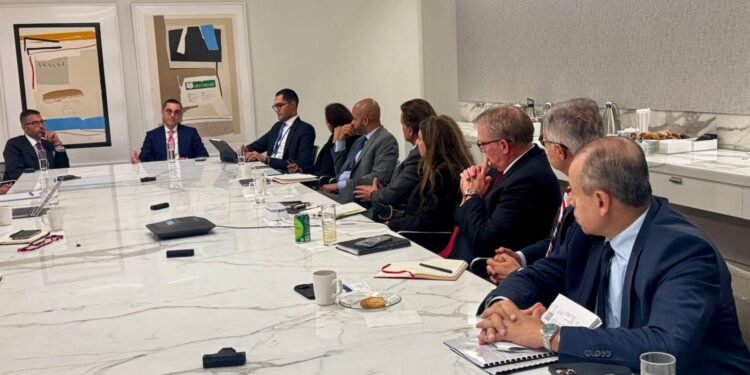 وزير الاستثمار يلتقي DLA Piper ومجموعة من المستثمرين الدوليين الراغبين في دخول السوق المصرية