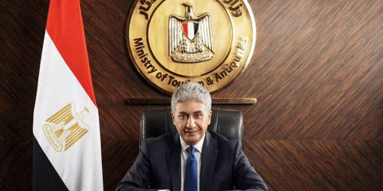 وزيرا المالية والسياحة : 6 أشهر مهلة إضافية لمبادرة التسهيلات التمويلية لزيادة الطاقة الفندقية