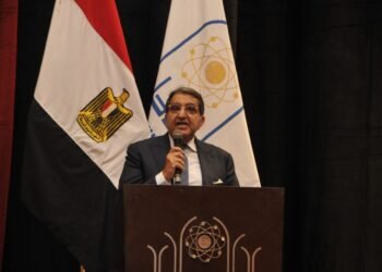 إي فاينانس تطلق الخدمات الرقمية المميكنة بجامعة حلوان