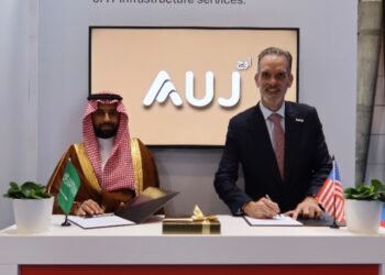 “كيندريل” و”AUJ” تتعاونان لتعزيز الابتكار الرقمي في قطاع الطيران بالمملكة العربية السعودية