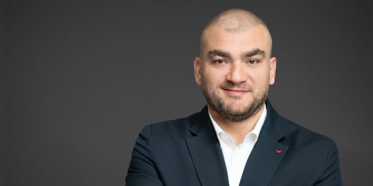 إبسون تطلق مسابقة فنية للطلاب لإعادة تدوير المواد