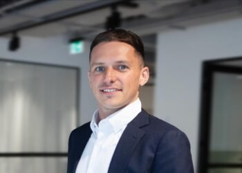 شركة الدار العقارية تحقق أرباحاً قياسية وتعزز قوة سوق أبوظبي العقاري