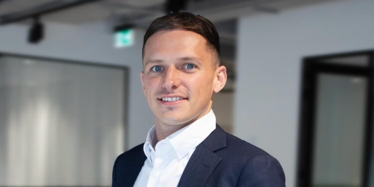 شركة الدار العقارية تحقق أرباحاً قياسية وتعزز قوة سوق أبوظبي العقاري