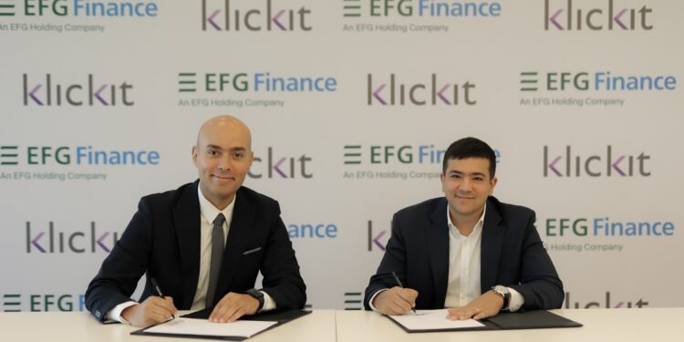 التمويل الرقمي والتعليم يلتقيان: شركة إي اف چي فاينانس لتمويل المشروعات المتوسطة والصغيرة و Klickit يعززان نمو المشروعات المتوسطة والصغيرة في قطاع التعليم بمصر