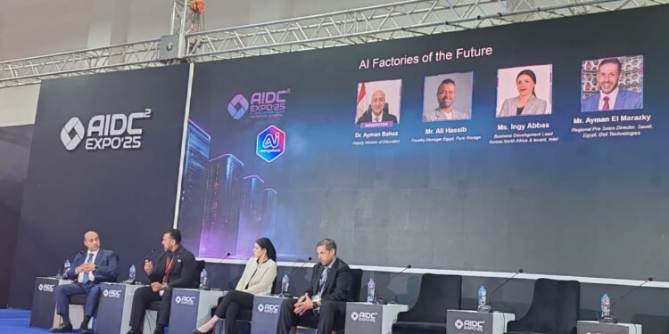 مصانع الذكاء الاصطناعي المستقبلية: الطاقة، التخزين، والمهارات.. الركائز الأساسية للثورة الصناعية الجديدة