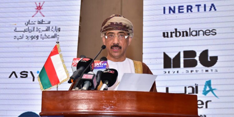 سفير عُمان بالقاهرة: السلطنة أرض بكر للاستثمار وتستهدف تعزيز التكامل مع مصر