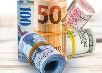 استقرار نسبي في سوق الصرف .. العملات الأجنبية تلتقط أنفاسها أمام الجنيه اليوم