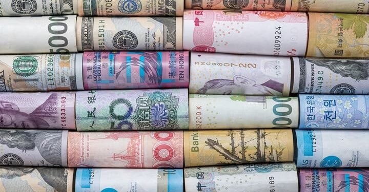 الدولار يواصل الثبات أمام الجنيه اليوم 10 ديسمبر.. واليورو يتراجع بشكل طفيف بالبنوك