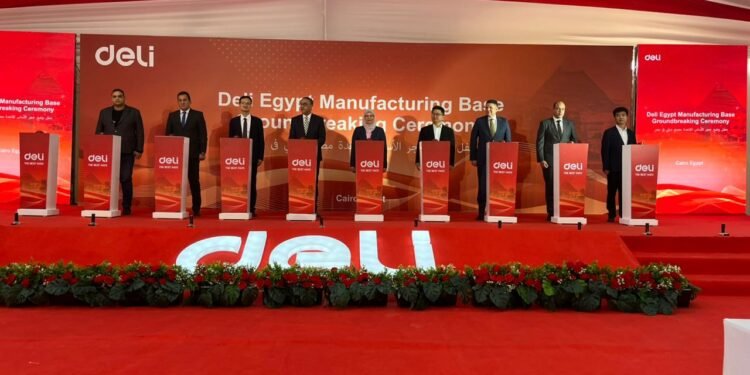 مجموعة ديلّي تضع حجر الأساس لمصنعها الجديد في العاشر من رمضان لتعزيز التصنيع المحلي والصادرات المصرية