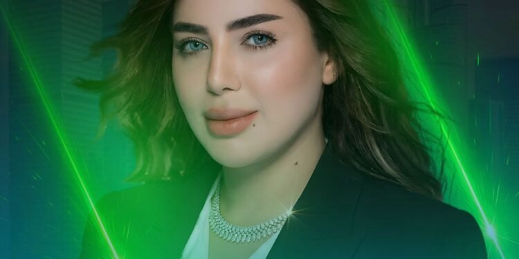 الإعلامية منى العمدة تطلق “بودكاست القمة” لقيادة الوعي العقاري عربيا وخليجيًا