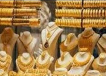 الذهب يحافظ على مستوياته المرتفعة وسط ترقب عالمي