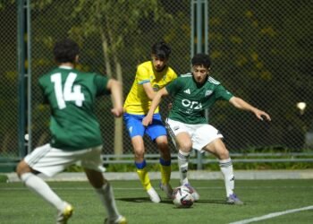 إستوريل وأستون فيلا يحققان الفوز في اليوم الثاني من بطولة دوري زد الدولية للناشئين   