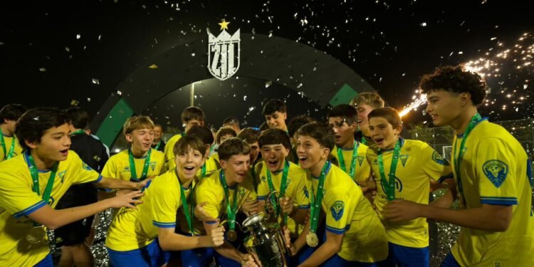 نادي زد الرياضي يختتم النسخة الثالثة من بطولة دوري زد الدولية للناشئين تحت 15 سنة بمشاركة أندية من أوروبا وآسيا وإفريقيا