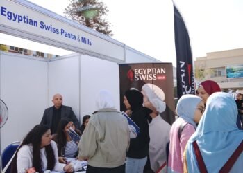 «المصرية السويسرية» تشارك بملتقى توظيف زراعة عين شمس وتطرح فرص تدريب وعمل