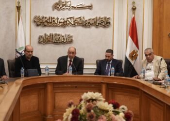 رئيس المستلزمات الطبية : مليار جنيه دفعة جديدة تصرفها هيئة الشراء الموحد للموردين خلال أيام