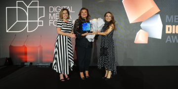 جوائز MENA الرقمية تحتفي بالفائزين لعام 2025 وتكرّم نجلا سمعان مزبودي تقديراً لمسيرتها القيادية ورؤيتها الملهمة