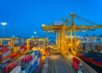 تغييرات مفاجئة في قمة “دي بي ورلد” بعد إفصاح رسمي.. وإعادة ترتيب المشهد في منظومة موانئ دبي