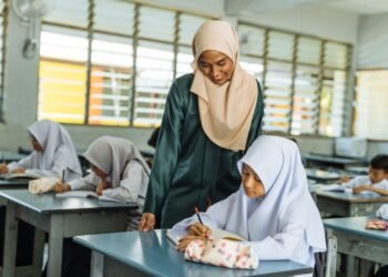 المجلس الثقافي البريطاني يطلق مجموعة أدوات حماية لدعم المدارس المصرية في مواجهة المخاطر الرقمية 