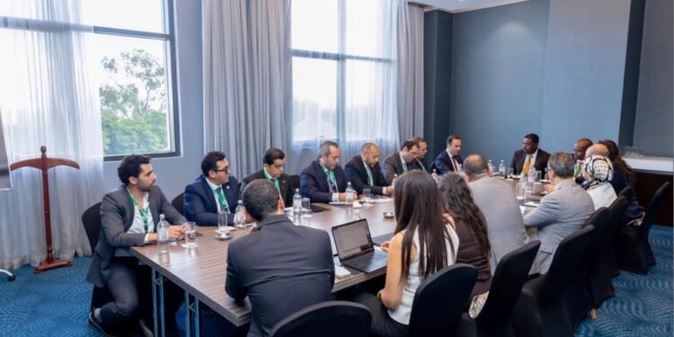 وفد الجمعية المصرية لشباب الأعمال يبحث مع مسئوليين كينيين تعزيز الاستثمارات الصناعية والخدمية والتصديرية المشتركة
