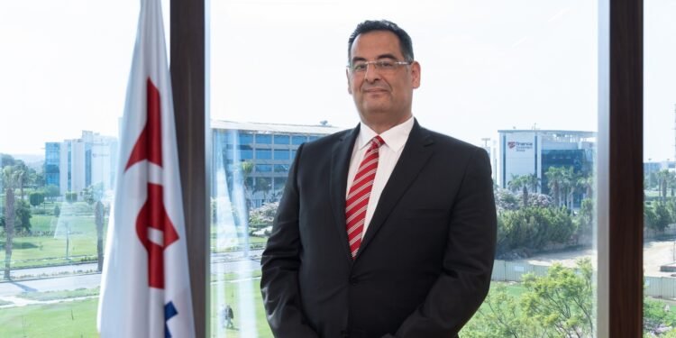 رئيس «إي.تاكس» بعد جولة وزير المالية بمركز الخدمات الضريبية :   انطلاقة قوية ومؤثرة في مسار التحول الضريبي إلى ثقافة «خدمة العملاء»