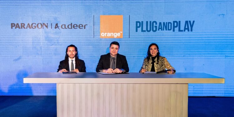 أورنج مصر توقّع شراكة استراتيجية مع باراجون | أدير لإطلاق مجمع «AI Campus» وبرنامج “AI 100” في «سمو بوليفارد»