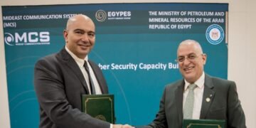 MCS توقع مذكرة تفاهم مع وزارة البترول والثروة المعدنية لتعزيز التحول الرقمي والأمن السيبراني   