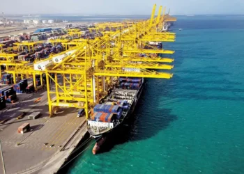 استمرار العمل بالموانئ والمنافذ الجمركية بكامل الطاقات التشغيلية طوال أيام الأسبوع