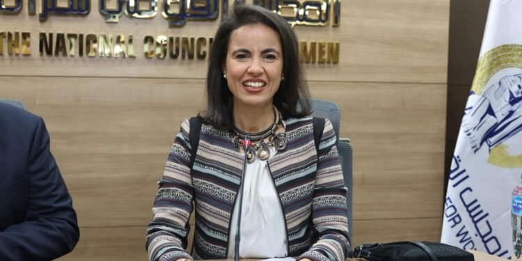 المجلس القومي للمرأة ينظم مائدة مستديرة  تحت عنوان “مواجهة الانتهاكات الرقمية ضد المرأة: من السياسات إلى التنفيذ”