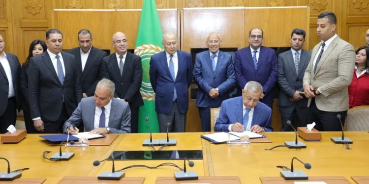إمكان مصر توقّع مذكرة تفاهم مع الأكاديمية العربية للعلوم والتكنولوجيا والنقل البحري لتخصيص 45 فدانًا داخل مشروع البروچ