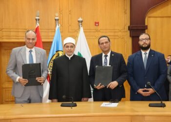 “البريد المصري” و”جامعة الأزهر” يوقّعان بروتوكول تعاون.. لتقديم خدمات مالية وبريدية متكاملة لطلاب جامعة الأزهر والعاملين