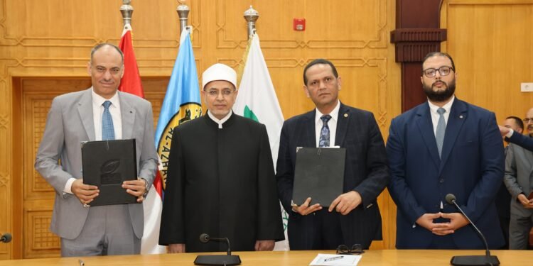 “البريد المصري” و”جامعة الأزهر” يوقّعان بروتوكول تعاون.. لتقديم خدمات مالية وبريدية متكاملة لطلاب جامعة الأزهر والعاملين