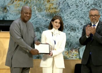 الصحة العالمية تكرّم الدكتورة هبة السويدي بجائزة المدير العام خلال جمعية الصحة العالمية بجنيف