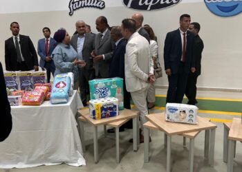 رئيس إريتريا يزور مصنع حياة بالعين السخنة ويطلع على قدراته التصنيعية ودوره في دعم الصادرات إلى الأسواق الإفريقية