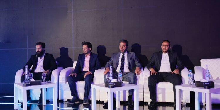 محمد عبد السلام: “TEKVERA” يعيد تعريف المشروعات التجارية المتخصصة.. وأكنان تقدم أول وجهة متكاملة للتكنولوجيا بالقاهرة الجديدة