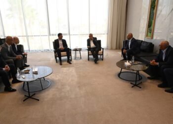وزير الصناعة يزور مجمع ” e²العلمين” التابع لمجموعة التنمية الصناعية (IDG) للاطلاع على منظومة التنمية الصناعية المتكاملة