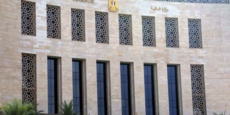 «المالية» تعلن مواعيد صرف مرتبات أكتوبر ونوفمبر وديسمبر