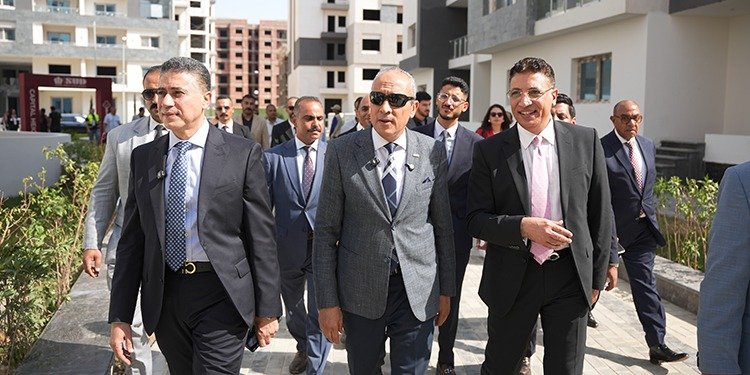 شركة الصفوة تفتتح مشروع Capital Heights 1 بحضور مدير عام شركة العاصمة الإدارية الجديدة وتسليم 400 وحدة