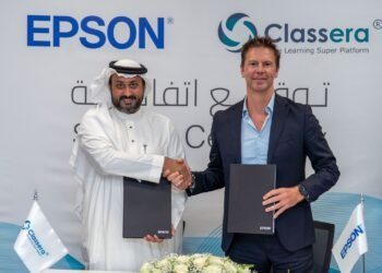تعاون بين إبسون وكلاسيرا لتطوير التعلّم الرقمي في مدارس مصر