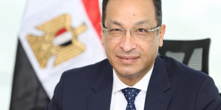 وزير الاتصالات: نستهدف إتاحة أكثر من 100 خدمة حكومية عبر «مصر الرقمية» خلال 2026
