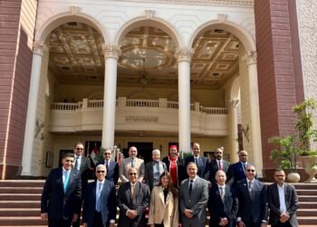 أوراسكوم للمناطق الصناعية والجامعة البريطانية في مصر توقعان مذكرة تفاهم لتعزيز البحث العلمي والابتكار وربط التعليم باحتياجات الصناعة